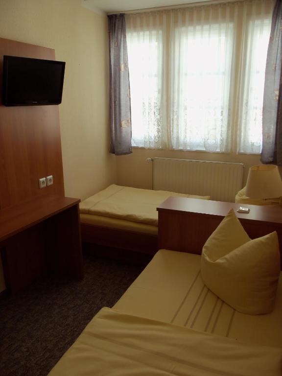 Hotel Garni Zum Goldenen Ring Quedlinburg Ruang foto